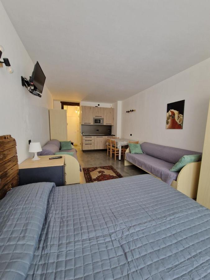 Appartamento Il Balcone Fiorito Santa Caterina Valfurva Esterno foto